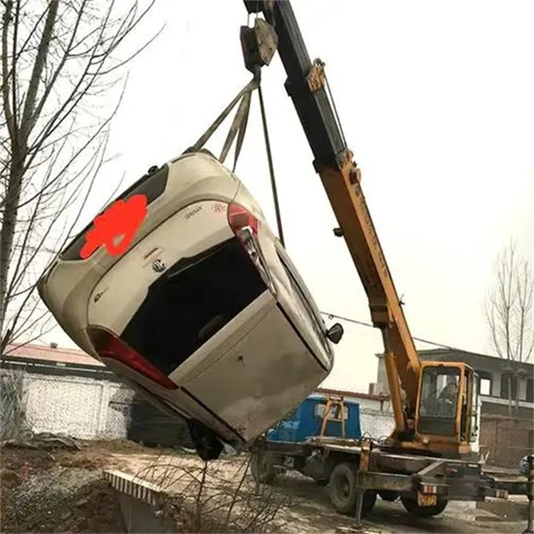 临澧吊车救援小汽车怎么吊